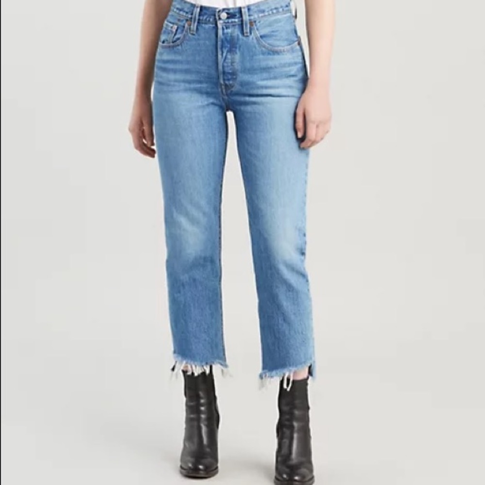 Levi's® Premium
501® ORIGINAL CROPPED WOMEN'S JEANS